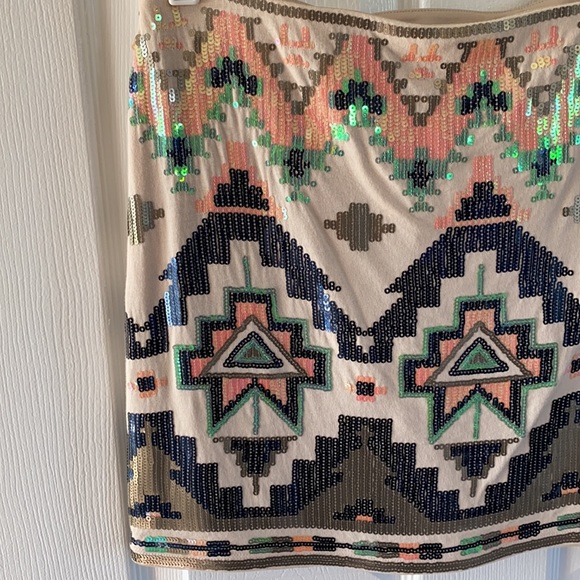 express sequined skirt size M NWT - Picture 4 of 7